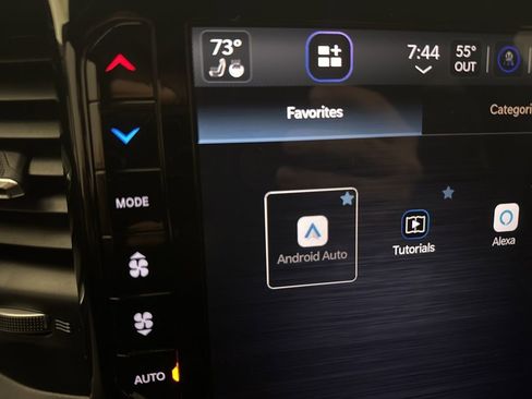 Used 2023 RAM 1500 Laramie image 36