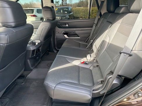 Used 2024 Toyota Sequoia Limited image 14
