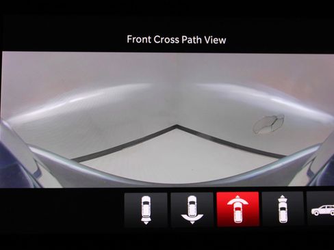 Used 2024 Jeep Grand Cherokee L Limited w/ Luxury Tech Group II image 33