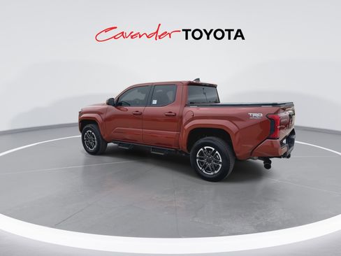 Certified 2025 Toyota Tacoma TRD Sport image 6
