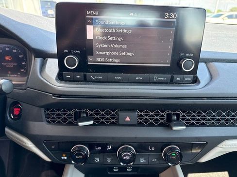 Used 2023 Honda Accord EX image 15