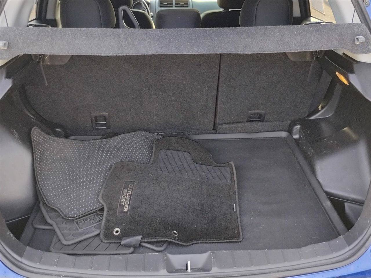 Used 2019 Mitsubishi Outlander Sport SE FWD image 10