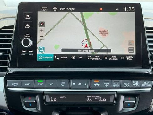 Used 2025 Honda Odyssey Touring image 26