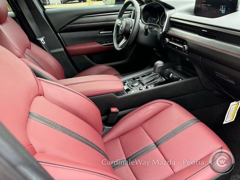 Used 2025 MAZDA CX-50 AWD 2.5 Hybrid w/ Cargo Package image 13