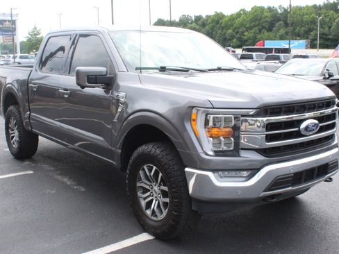 Used 2021 Ford F150 Lariat w/ Trailer Tow Package AWD/4WD image 4