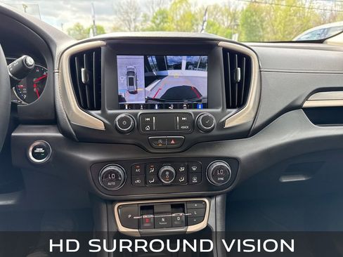 Used 2023 GMC Terrain Denali w/ Black Diamond Edition AWD/4WD image 18