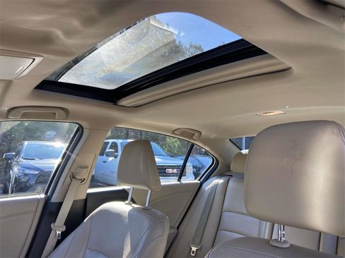 Used 2016 Honda Accord Touring image 17