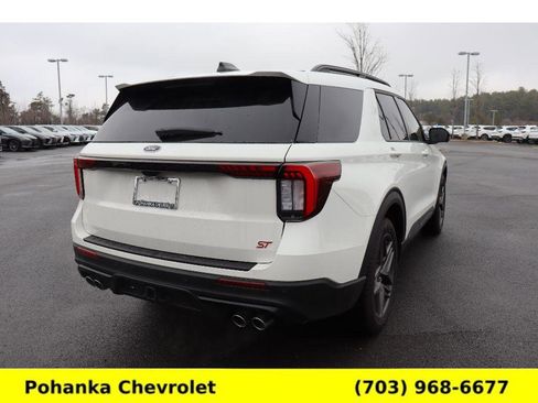 Used 2025 Ford Explorer ST w/ Sun And Sound Package image 7