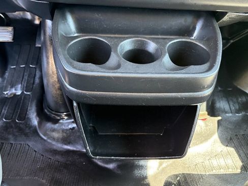 Used 2016 Chevrolet Express 2500 image 14