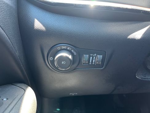 Certified 2024 Jeep Compass Trailhawk AWD/4WD image 26