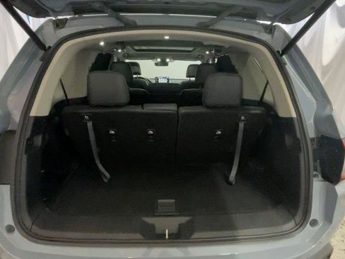 Certified 2023 Honda Pilot Touring image 19