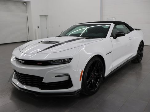 Used 2022 Chevrolet Camaro SS image 7