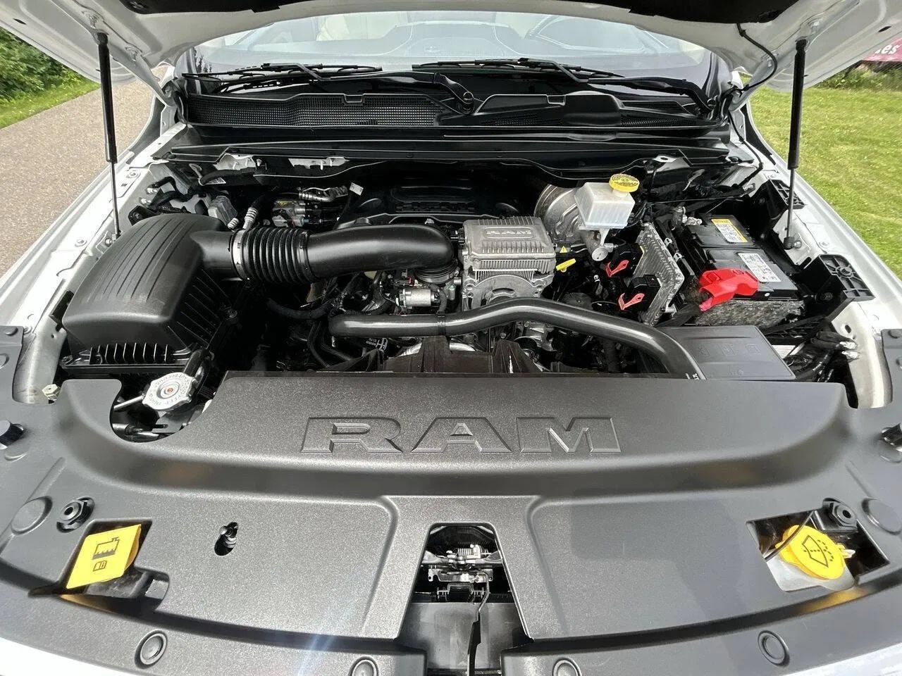 Used 2021 RAM 1500 Limited w/ Off Road Group AWD/4WD image 25