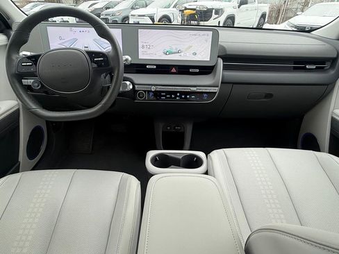 Used 2023 Hyundai Ioniq 5 SEL image 18
