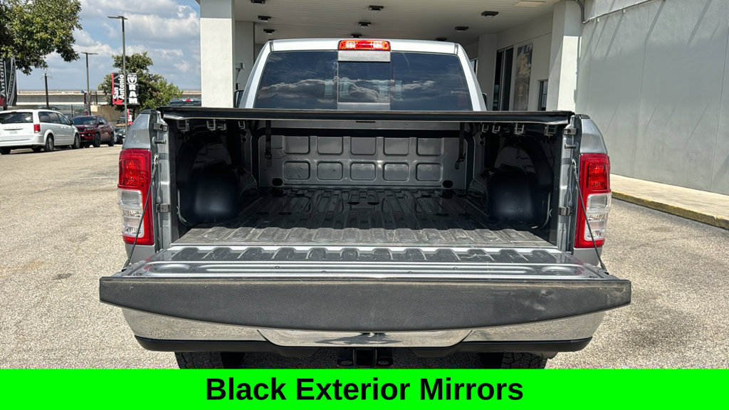 Used 2024 RAM 2500 Tradesman w/ Chrome Appearance Group AWD/4WD image 19