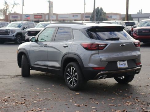 Used 2024 Chevrolet TrailBlazer ACTIV image 4