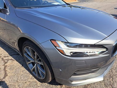 Used 2017 Volvo S90 T6 Momentum w/ Vision Package AWD/4WD image 15