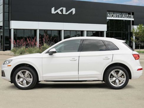 Used 2019 Audi Q5 2.0T Premium Plus w/ Premium Plus Package AWD/4WD image 3