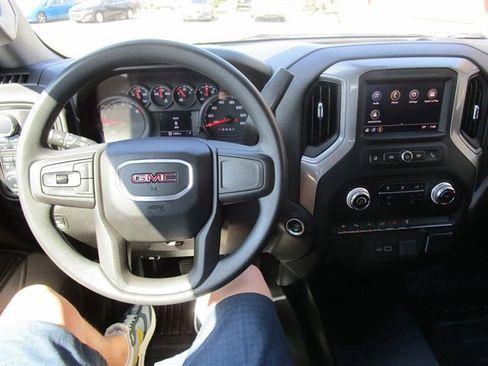 Used 2022 GMC Sierra 1500 Pro w/ 1SA Safety Plus Package AWD/4WD image 24