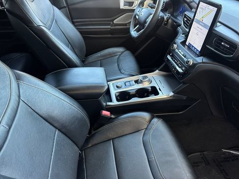 Used 2020 Ford Explorer ST w/ ST Street Pack AWD/4WD image 16
