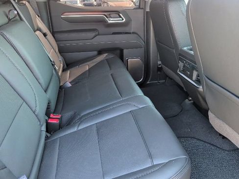 Used 2026 GMC Sierra 1500 Denali w/ Denali Reserve Package AWD/4WD image 12