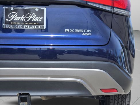 Used 2024 Lexus RX 350h Premium Package w/ Convenience Package image 18