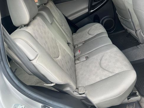 Used 2012 Toyota RAV4 4WD w/ Value Pkg image 12