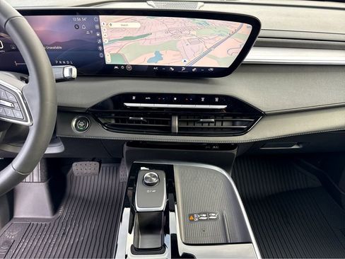 New 2026 Buick Enclave Preferred w/ Power Package FWD image 13