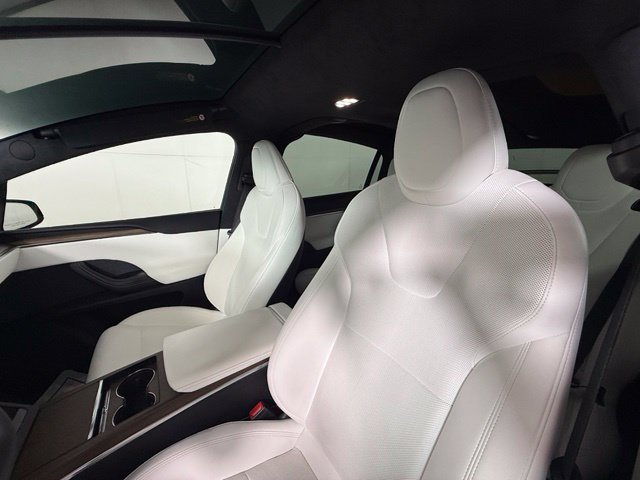 Used 2023 Tesla Model X AWD/4WD image 12