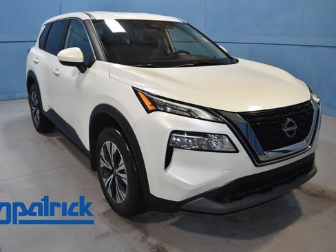 Certified 2023 Nissan Rogue SV image 1