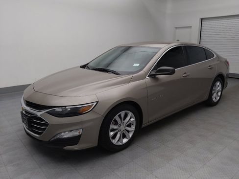 Used 2023 Chevrolet Malibu LT w/ Driver Confidence Package image 2