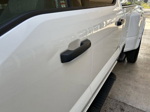 Used 2024 Ford F350 XLT image 15