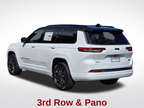 New 2026 Jeep Grand Cherokee L Summit w/ Obsidian Package AWD/4WD image 19