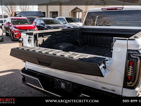 Used 2025 GMC Sierra 2500 SLE w/ SLE Value Package; image 35