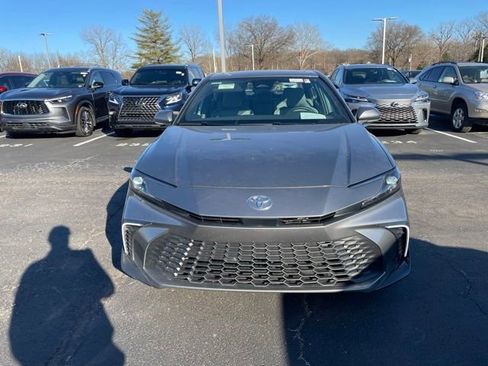 Used 2025 Toyota Camry SE w/ Multimedia Upgrade Package image 2