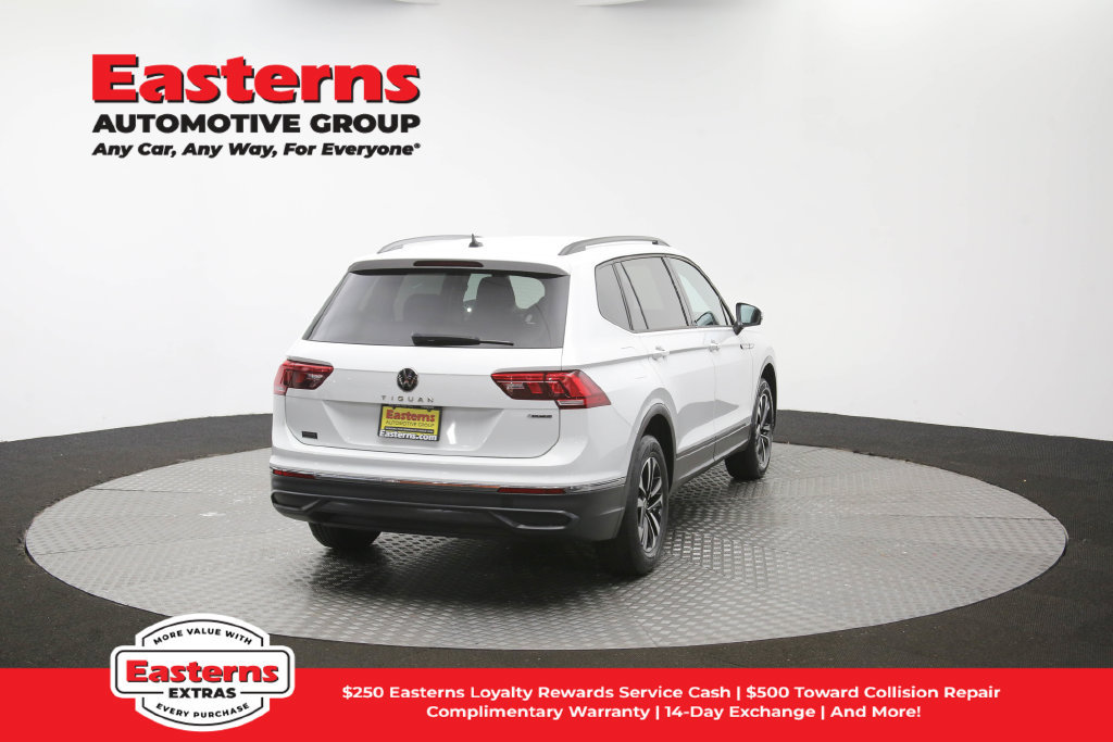 Used 2024 Volkswagen Tiguan S AWD/4WD image 40