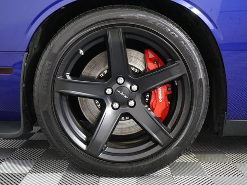 Used 2020 Dodge Challenger SRT Hellcat RWD image 24