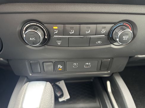 New 2026 Nissan Frontier SV image 24