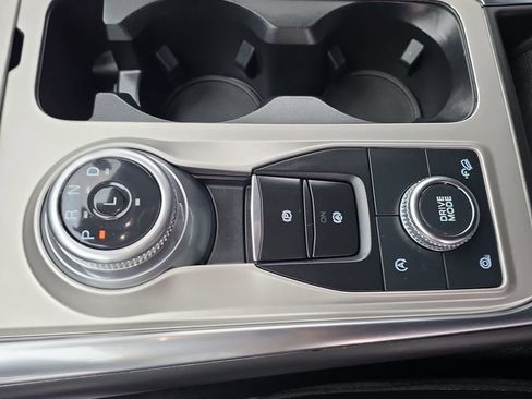 Used 2023 Ford Explorer XLT w/ Equipment Group 202A image 27