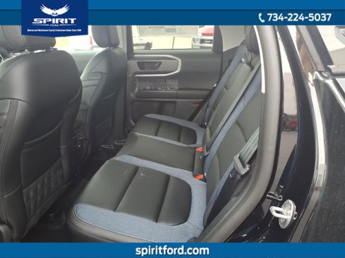 New 2025 Ford Bronco Sport Outer Banks image 9