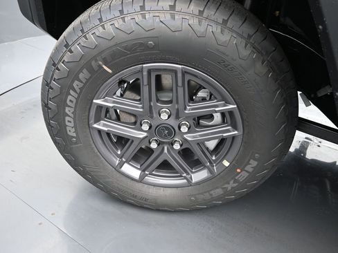 New 2025 Jeep Wrangler Sport S image 19