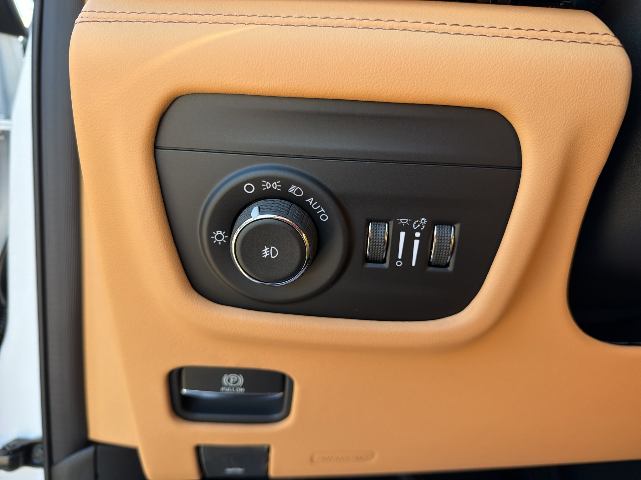New 2027 Jeep Grand Cherokee Summit AWD/4WD image 16