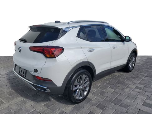 Certified 2023 Buick Encore GX Essence w/ Experience Buick Package FWD image 6
