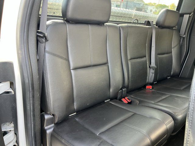 Used 2009 Chevrolet Silverado 2500 LTZ w/ Safety Package AWD/4WD image 27