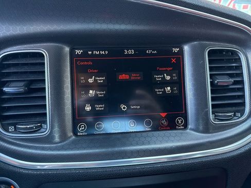 Used 2017 Dodge Charger R/T Scat Pack w/ Beats Audio Group image 10