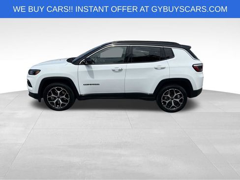 Used 2025 Jeep Compass Limited AWD/4WD image 3