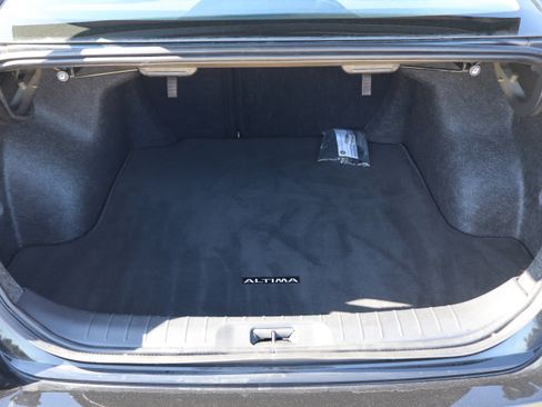 Used 2024 Nissan Altima 2.5 SV image 20