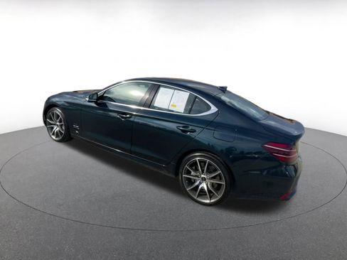 Used 2024 Genesis G70 2.5T image 10
