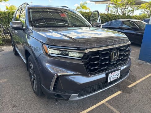 Used 2023 Honda Pilot Elite image 2