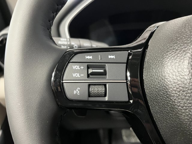 New 2026 Honda Pilot Touring image 18